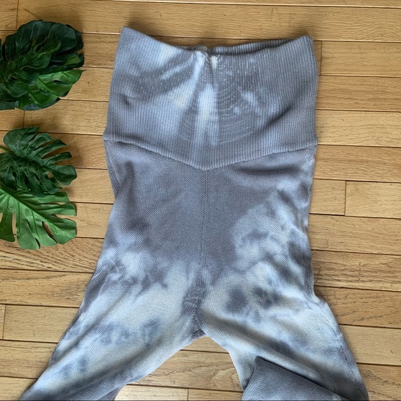 Mododoc Los Angeles Tie Dye Flare Bell Bottomed Ribbed Knit Sweatpants - Picture 3 of 3